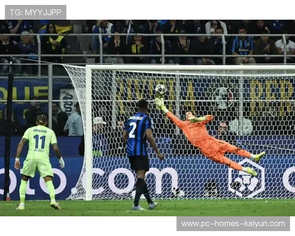 NHL 双加时绝杀，门将扑救 56 次