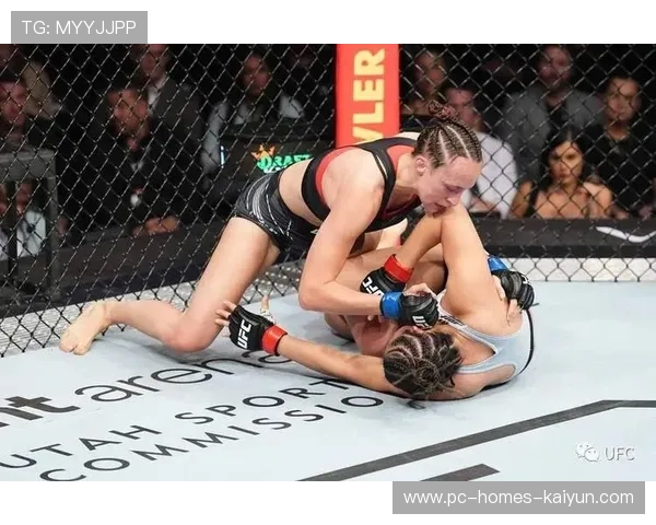 UFC爱德华斯爆发刺拳训练更犀利，剑指冠军之路