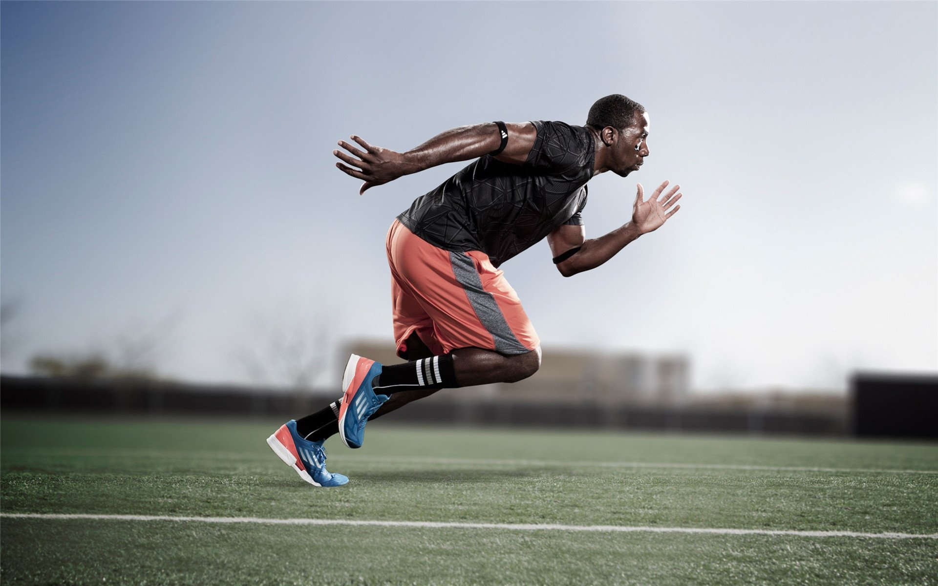 欧冠淘汰赛阶段焦点大战即将打响,欧冠淘汰赛赛